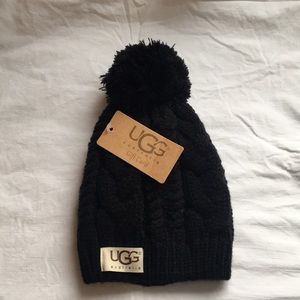 UGG knit hat, black. New